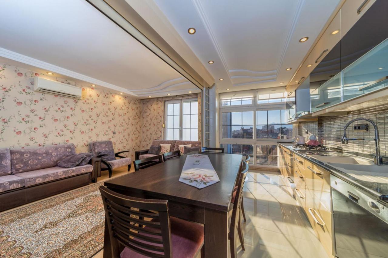 Lovely Flat With Sea View Near Beach In Muratpasa Antalya Dış mekan fotoğraf